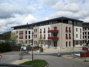 Baufortschritt im April 2016 - Innenausbau und Errichtung der Außenanlagen